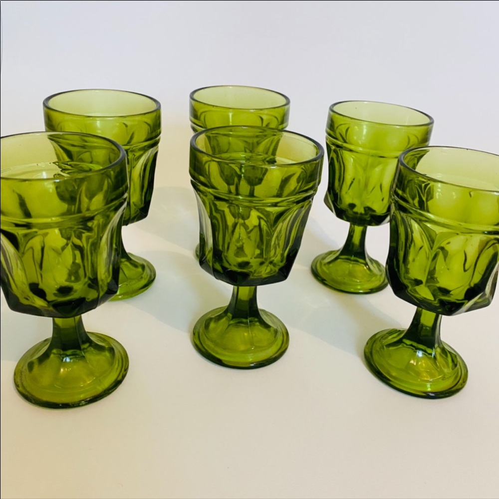 anchor hocking fairfield pattern goblets Glasses green six count
